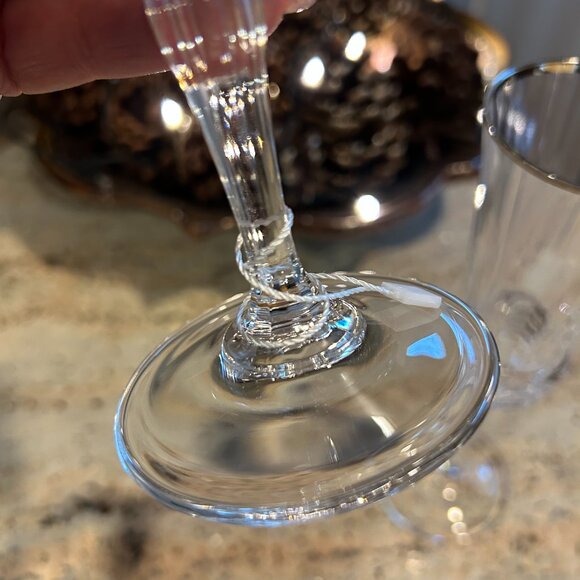 Set of 2 Royal Crystal Rock (RCR) Aurea Platinum Rimmed Champagne Flutes - Picture 3 of 5